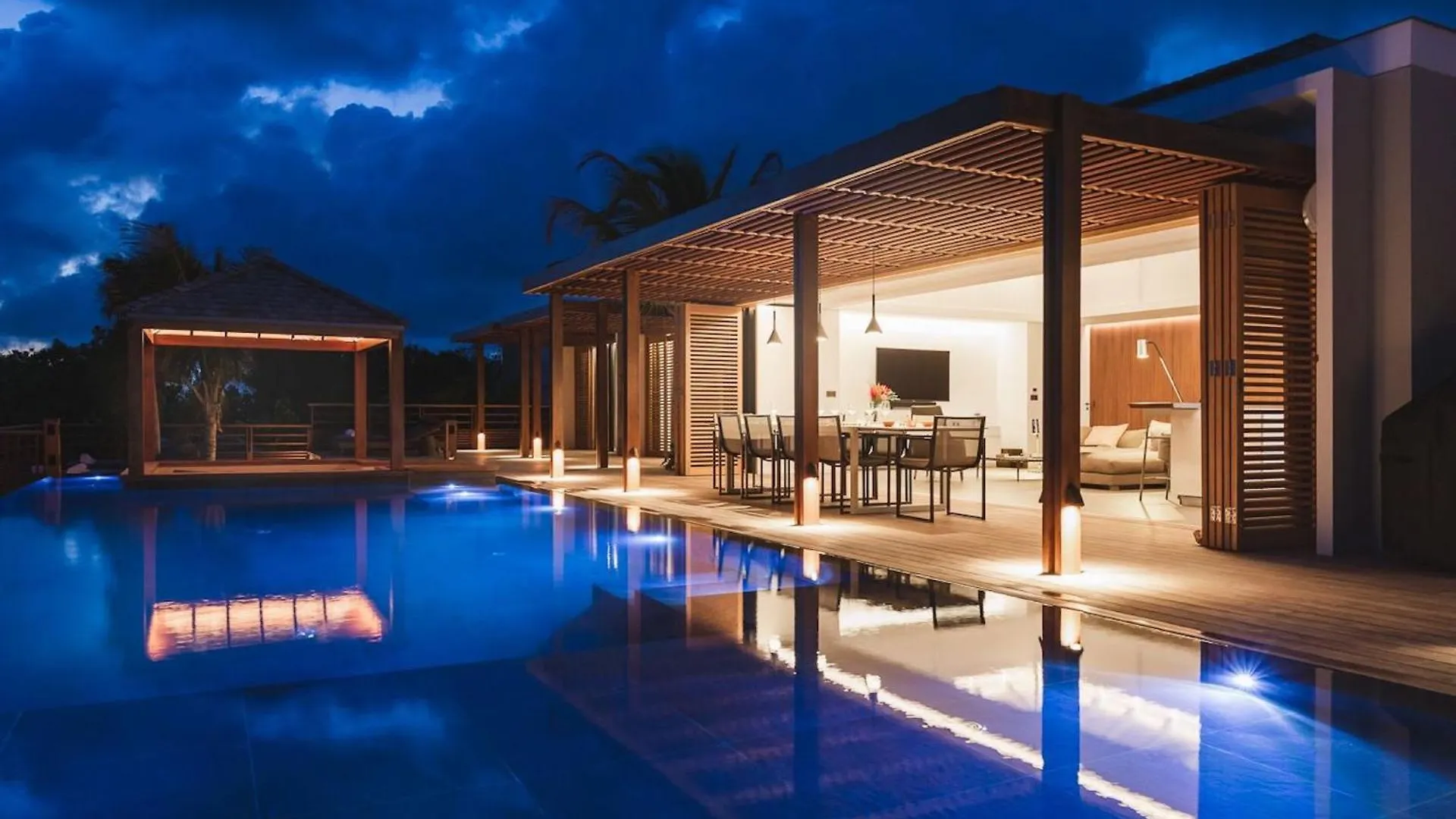 Luxury Villa with Ocean View in Lurin غوستافي